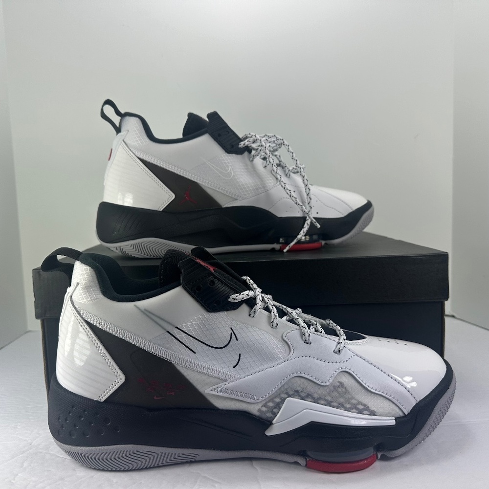 Nike Air Jordan Zoom '92 Basketball Sneaker Black Red Grey CK9183-106 Mens Size